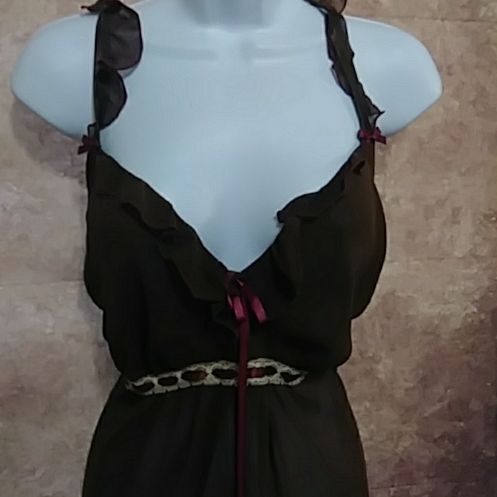 Serenade - Picture 2 of 4